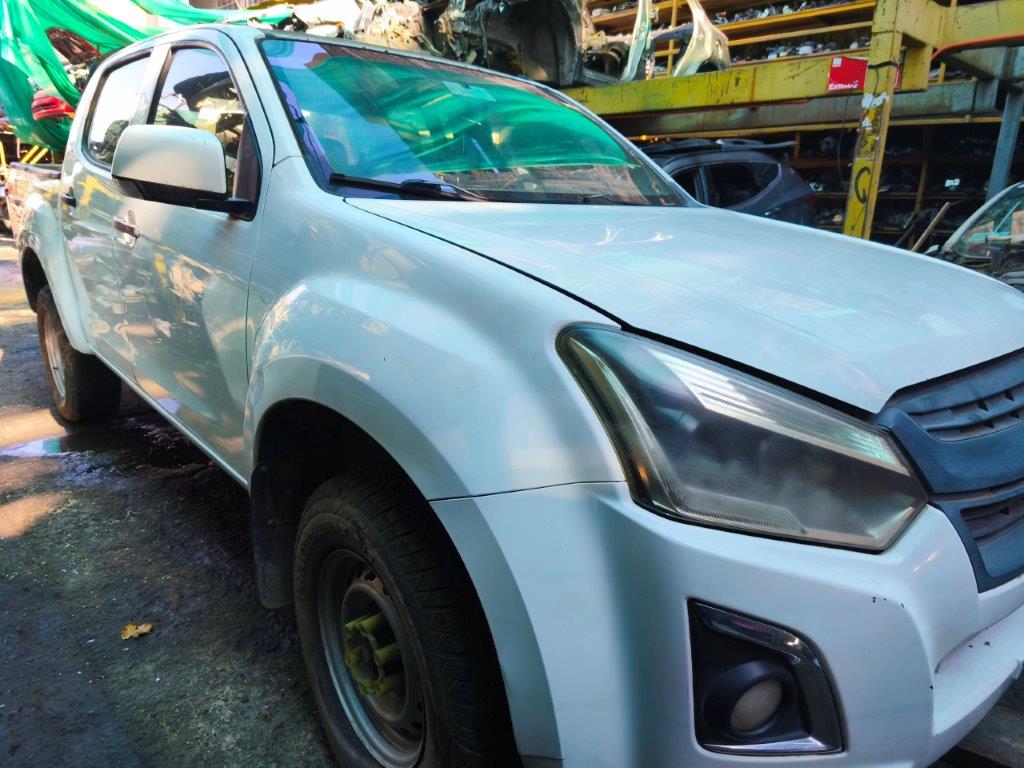 CARROCERíA PARA CAMIóN Chevrolet NEW DMAX 2015  USADA  EN DESARME